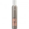 Wella EIMI Natural Volume Mousse, Pianka nadająca objętość 500ml