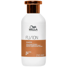Wella Fusion Intense Repair Shampoo - szampon regenerujący do włosów, 250ml